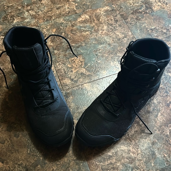 Men’s Size 12.5 Under Armor tactical black boots. Worn one time. - Picture 1 of 5